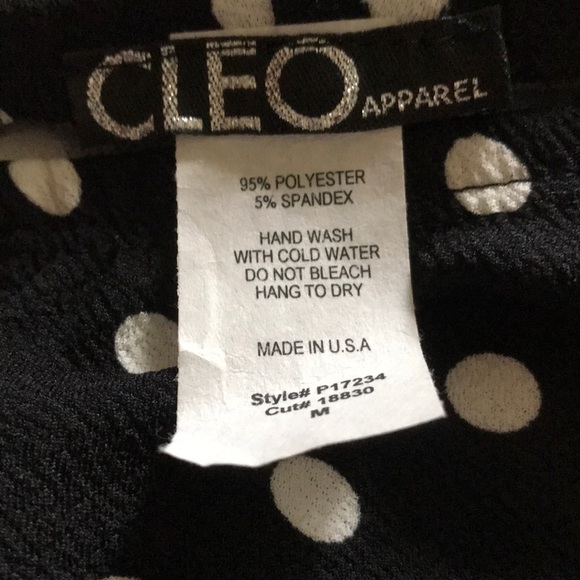 Brand New Ruffle Bottom Pants 🐼 - Picture 5 of 6